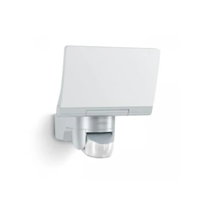 Immagine di Steinel Faretto a LED XLED Home 2 S , Pannello Orientabile, 13,7 W per 1550 lm, Sensore di Movimento Infrarossi 140, Raggio d&#039;Azione 10 m, Argento
