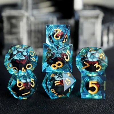 Immagine di Set Dadi D&amp;D DND 7 Pezzi Cranio Mobili Bulbo Oculare Resina Gioco Particolari con Bordi Affilati Poliedrici per Dungeon Draghi Pathfinder RPG MTG Confezione Regalo