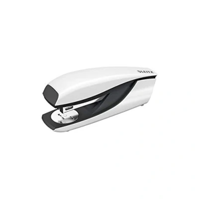 Immagine di Leitz Cucitrice, Capacità fino a 30 Fogli, Design Ergonomico in Metallo, Include Punti, Gamma WOW, 55021001, Box, Bianco