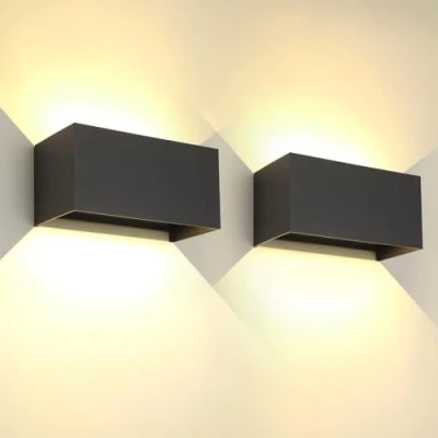 Immagine di FUPE 2 Pezzi 25W LED Applique da Esterno/Interno Lampada Esterno a Parete IP65 Impermeabile Moderno Alluminio Nero 3000K Bianco Caldo per Luce Angolo di Regolabile