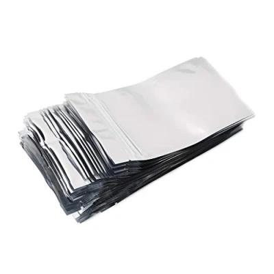 Immagine di Confezione da 50 sacchetti in lamina di alluminio Mylar, richiudibili, chiusura ermetica, colore argento, 8,5 x 14 cm