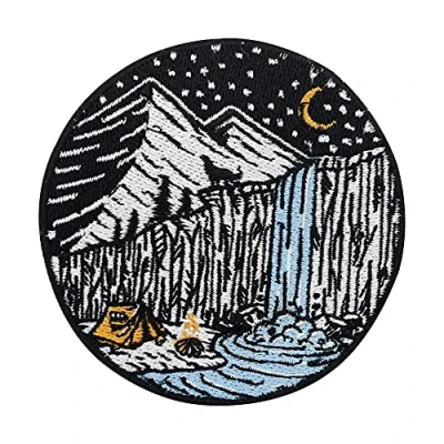 Immagine di Finally Home Toppa termoadesiva per falò in montagna, cascata, fiume, toppe tenda, termoadesive a forma di lupo, luna e stelle