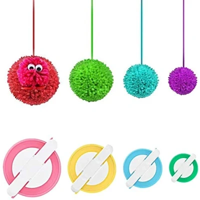 Immagine di RRigo Pom Maker, 4 Taglie Fluff Ball Weaver Needle Pompom Maker Set Filato di Lana Maglia Attrezzi per Artigianato Fai da Te Pompoms Doll Making Kit (4)