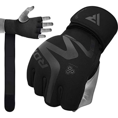 Immagine di RDX Fasce Boxe Sottoguanti Interni Guanti, Neoprene Pugno Imbottita Protezione Bendaggi con Lunghe Polsiere Bende, Pugilato Muay Thai MMA Allenamento Kick Boxing Arti Marziali Punzonatura Hand Wraps