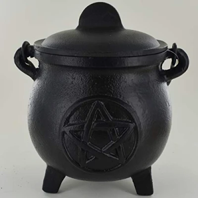 Immagine di Calderone in ghisa con grande pentacolo, per streghe, accessorio magico pozioni Wicca e neopaganesimo, idea regalo