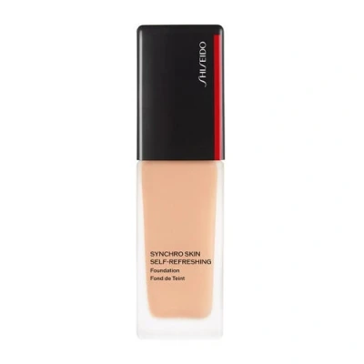 Immagine di Shiseido Synchro Skin Self Refreshing Liquid Fondotinta 240 Quartz 30 ml