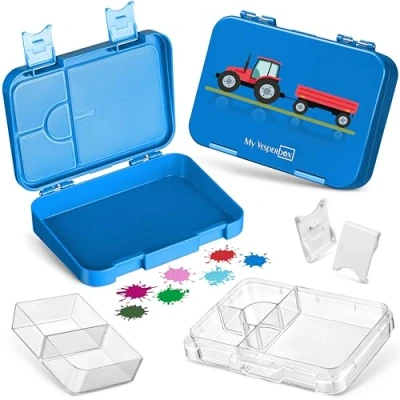 Immagine di My Vesperbox Contenitore porta pranzo per bambini, con 4 + 2 scomparti, estremamente robusto, ideale l&#039;asilo e la scuola (colore blu, disegno di un trattore rimorchio)