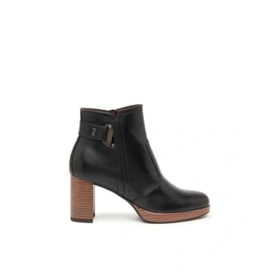 Immagine di Tronchetti NeroGiardini I411220 100 1220 scarpe donna 37