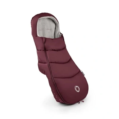 Immagine di Bugaboo Sacco a Pelo Performance Invernale, Accessorio Essenziale per il Passeggino con Cappuccio, Poggiapiedi e Cerniera Bi direzionale, Caldo Confortevole, in Dark Cherry