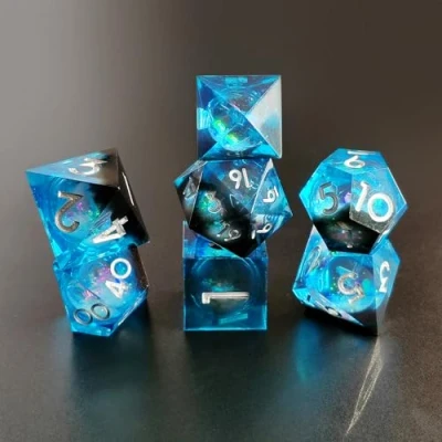Immagine di Set Dadi D&amp;D 7 Pezzi Sabbie Mobili Resina da Gioco Particolari DND con Bordi Affilati Poliedrici per Dungeon Draghi Pathfinder RPG MTG Confezione Regalo
