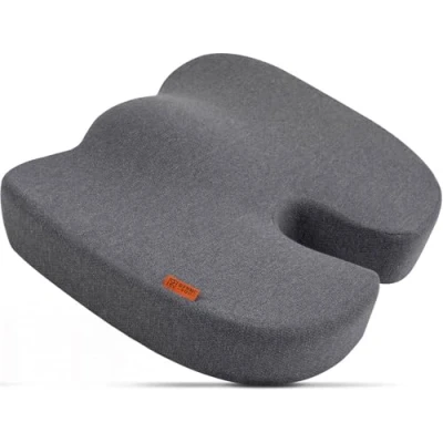 Immagine di Cuscino Sedia Ufficio in Memory Foam, del Coccige Antiscivolo Regolabile per Seggiolino Auto, da o Sedia, Adatto Alleviare il Dolore Alla Schiena, All&#039;anca e al