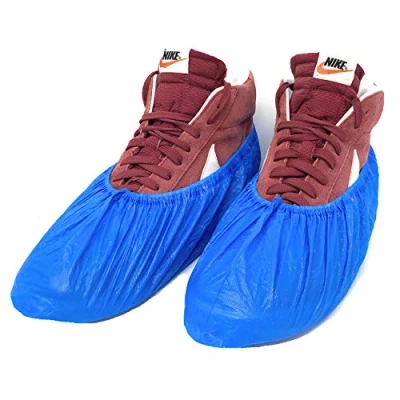 Immagine di Copriscarpe Monouso Resistenti (4 g.), Calzari Usa e Getta in CPE DPI Dispositivi di Protezione Individuale Pulizia per la Casa Giardinaggio Colore BLU. (CPE 4 grammi, Quantità 100 pz)