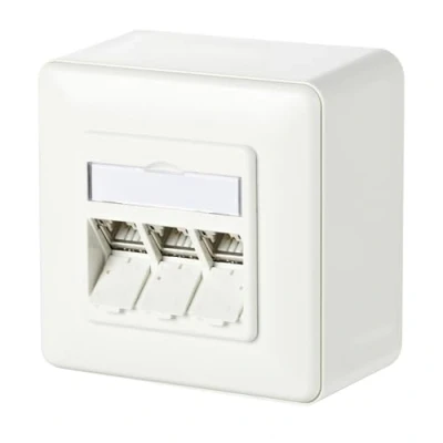 Immagine di Metz Connect Presa di rete Da parete CAT 6A 3 Porte Bianco puro