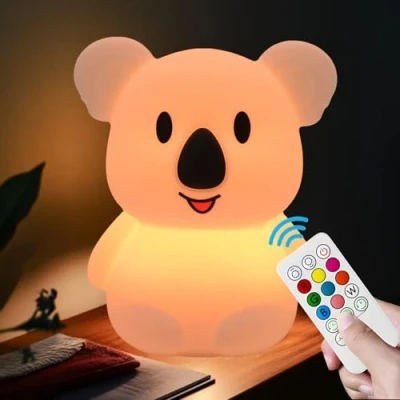 Immagine di xinjinhju luce notturna per bambini Koala lampada da comodino in silicone, la cameretta, Luci decorative, cura degli occhi, luminosità e colore regolabili, impostazione dell&#039;ora Media