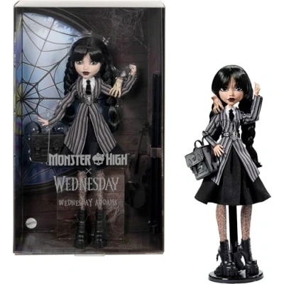 Immagine di Monster High mercoledì, Bambola e Accessori, mercoledì Addams da Collezione in Uniforme Nevermore Academy con Mano; Zaino piedistallo per Bambola, HXJ04