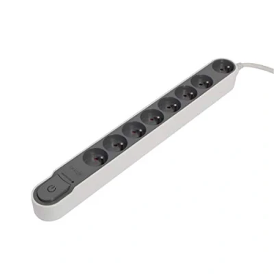 Immagine di Chacon Ciabatta multipresa con interruttore, 3 x 16 A, 1,5 m, colore: Bianco