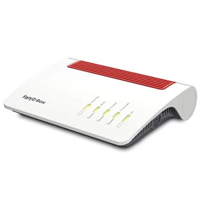 Immagine di AVM FRITZ!Box 5590 Fiber (Wi Fi 6 modem in fibra ottica (WLAN AX), fino a 2.400 Mbit/s (5 GHz) e 1.200 (2,4 GHz), rete Wi Fi, base DECT, porta 2,5 Gigabit, bianco, adatto per la Germania)