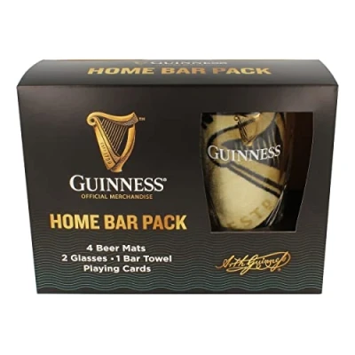 Immagine di Guinness Confezione di prodotti ufficiali per il bar domestico, con sottobicchieri, bicchieri, asciugamano e carte da gioco