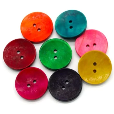 Immagine di 50 grandi bottoni in legno colorati da 35 mm, 30 mm o 25 2 fori rotondi mix fai te cucire XL a due cucire, (25 mm)