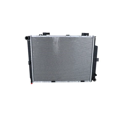 Immagine di NRF 56139 Radiatore motore Alluminio 640 484 42 con parti annesse Alette di raffreddamento saldate MERCEDES BENZ: Classe E Sedan, T modell