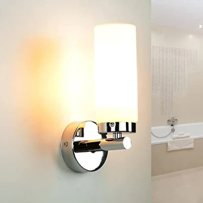 Immagine di Licht Erlebnisse Applique stretta da bagno, lampada parete per in cromo, metallo, vetro, luce a specchio, basso abbagliamento, E14, H:22 cm, diffusa, bagno
