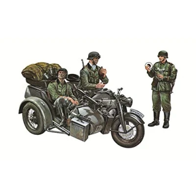 Immagine di Italeri 0317 Zundapp Ks 750 With Sidecar Model Kit Scala 1:35