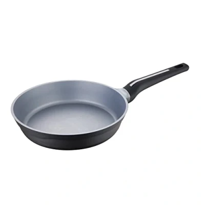 Immagine di San Ignacio Bistro grigio Panna da 28 cm Made in alluminio fuso interno acciaio quannium Esterno nero Matt punto di induzione tocco morbido mango