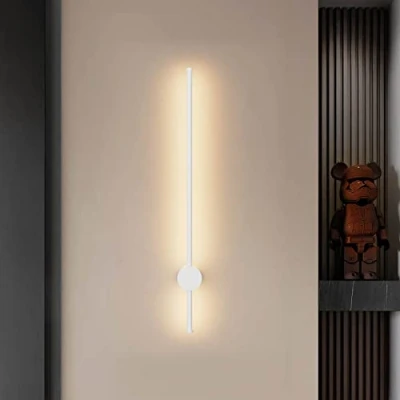 Immagine di Klighten LED Lungo Applique da Parete Interno, Bianco Moderne Esterno, 80CM/24W Alluminio IP65 Lampada Esterni, per Letto Soggiorno Scala Corridoio Luce, Bianca Calda 3000K