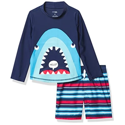 Immagine di Simple Joys by Carter&#039;s Swimsuit Trunk And Rashguard Set Protezioni per Rash, Blu Marino Squalo/Rosso Righe, 12 Mesi Bimbo
