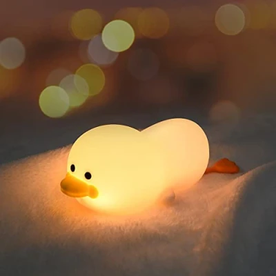 Immagine di Vicloon Luce Notturna Bambini, Neonato in Silicone Senza BPA, Lampada Notte con Telecomando e Sensore Tattile, 7 Colori, Luminosità Colore Regolabile, Regalo di Natale (Anatra)