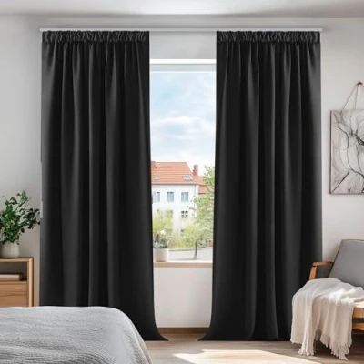 Immagine di Deconovo Tende oscuranti da 213 cm, super morbide, isolate termicamente, plissettate, a risparmio energetico, per camera letto, 133 x colore nero, 2 pannelli
