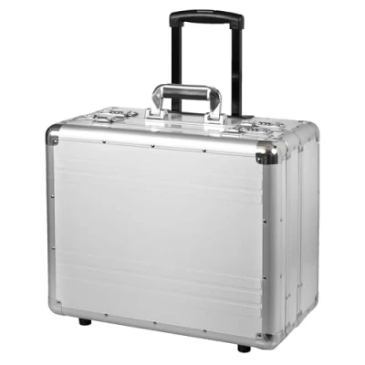 Immagine di Alumaxx Multifunktions Koffer CHALLENGER, Businesstrolley aus Aluminium, Alu Trolley, Pilotenkoffer 45 cm, 21 liters, Argento (Silber)