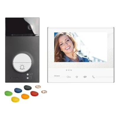 Immagine di BTICINO, Flex ONE 363910 Set di videocitofono a 2 fili, classe 300 X13E con touchscreen da 7&quot;, grandangolare 105, archiviazione video, apriporta transponder, accesso senza chiavi, IP54, IK10,