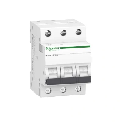 Immagine di Schneider A9K01332 Interruttore di Circuito K60N 3P, 32A, B, 6kA