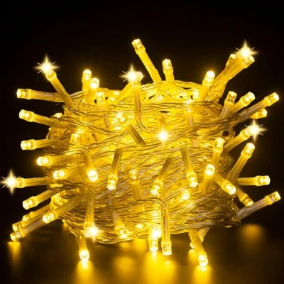 Immagine di CNMTCCO lucine led decorative a batteria, 5M 50LEDs luce stringa esterni con timer 6h, Piccola per interni Natale,matrimonio,camera da letto,decorazione dell&#039;albero (bianco)
