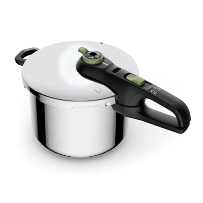 Immagine di Tefal Secure Trendy P2580703 Pressure Cooker 6 L,2 Stage Intensive Level 117 C,Gentle 112 C,Induction Capsule Base,Suitable for All Cookers,Short Side Handle,Black,Green