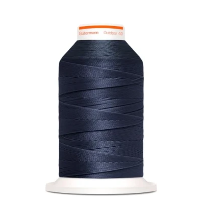 Immagine di Outdoor 40 Filo da cucito speciale per tessuti esterni. No. Lunghezza 400 m resistente ai raggi UV 798300 (Marine 6950)
