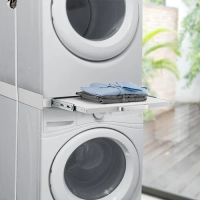 Immagine di [en.casa] Kit di Sovrapposizione per Lavatrice e Asciugatrice Set Congiunzione Accatastamento Elettrodomestici Supporto Universale con Ripiano Cinghia Fissaggio Bianco