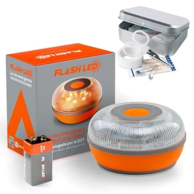Immagine di FLASH LED SOS Luce di emergenza V16 collegata Omologata DGT 3.0 OBBLIGATORIA, SIM e servizio dati incluso fino al 2038, base magnetica, resistenza IP54 + set mini primo soccorso