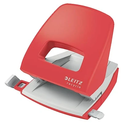 Immagine di Leitz NeXXt Recycle Perforatore in Acciaio e Plastica Riciclata, Riciclabile al 100%, Perfora fino a 30 Fogli ed è dotato di una Barra Guida con Contrassegni Formato, 50030025 Rosso
