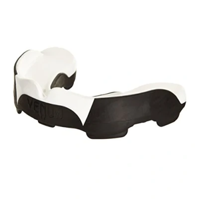 Immagine di Venum Predator, Paradenti Unisex, Nero/Bianco, Taglia One sizeca