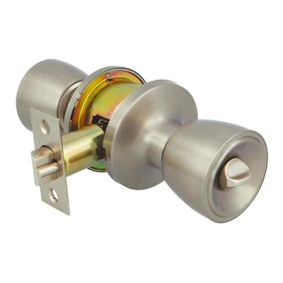 Immagine di Amig Pomello Porta Ingresso Set di Pomelli Tipo Tazza con Sistema Anticarta Ottone Serratura 60/70mm Chiave e Porte in Legno Spigolo Quadrato Cromato Opaco