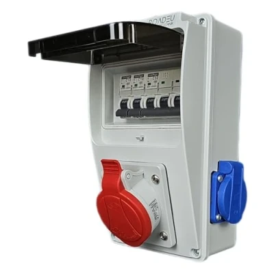 Immagine di RoadEu Distributore di corrente 32 A 5P presa 2 x 230 V Schuko con fusibile automatico CEE esterno impermeabile IP44