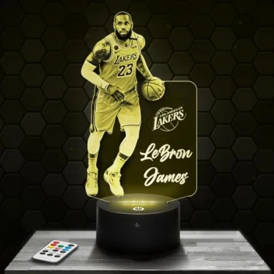 Immagine di Lampada da comodino, Luce notturna tattile L.James pallacanestro illusione 3D LED, idea regalo di Natale per ragazzi e ragazze notte bambini o adulti TOP