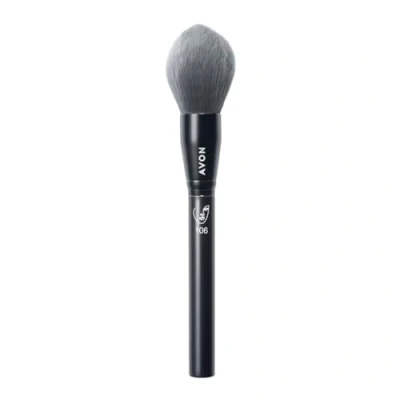 Immagine di Avon pennello per il viso all over, da trucco un&#039;applicazione impeccabile, stratificazione, diffusione e miscelazione di polveri, adatto ai vegani, con manico in plastica riciclata.