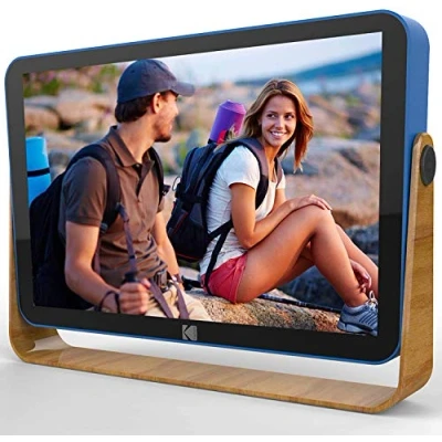 Immagine di KODAK Cornice Digitale 10 Pollici, WiFi Elettronica con Batteria, Memoria 32GB, Display Foto/Video in Modalità Multimediale, Meteo/Geolocalizzato/Calendario Aggiornamento Automatico, Blu
