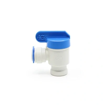 Immagine di John Guest Valvola di arresto angolare per sistemi osmosi, 3/8&quot; x 1/4&quot;.