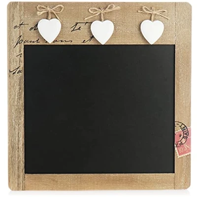 Immagine di com four® Lavagnetta per Appunti in Stile Country Lavagna da Cucina promemoria Legno con Cuori Decorativi Piccola Appendere (01 Pezzo 27,9 x 28,9 cm)