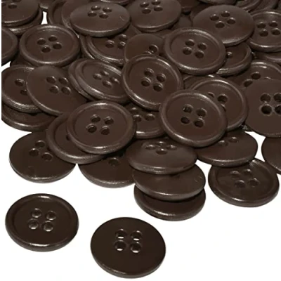 Immagine di AERZETIX C56516 Set di 100 bottoni per cucire rotondi Ø15x3mm 24L L24 con 4 fori colore castano in plastica apertura 2mm merceria cucito abbigliamento moda maglia decorazione