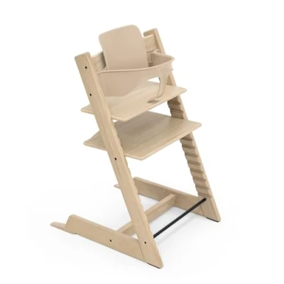 Immagine di Seggiolone Tripp Trapp di Stokke (Oak Natural) con Baby Set (Natural) Sedia regolabile ed evolutiva per bambini e adulti Design ergonomico classico
